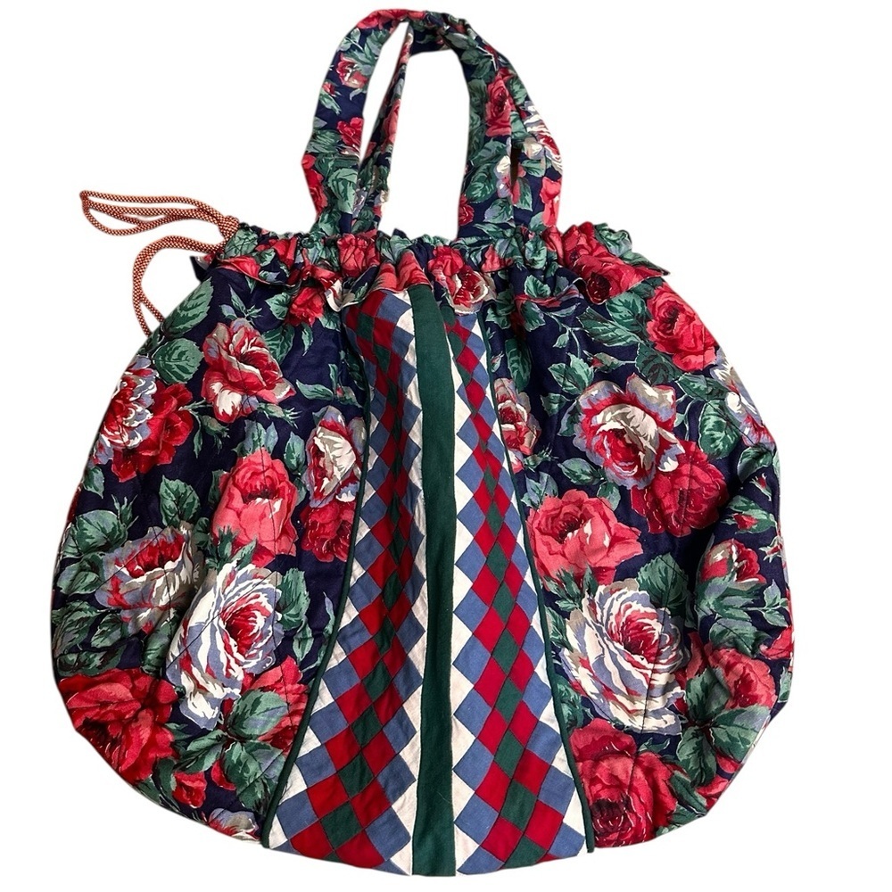 HANDMADE Quilted Bag Tote Large Patchwork Design 23”x16” Cinch Close Floral 90s